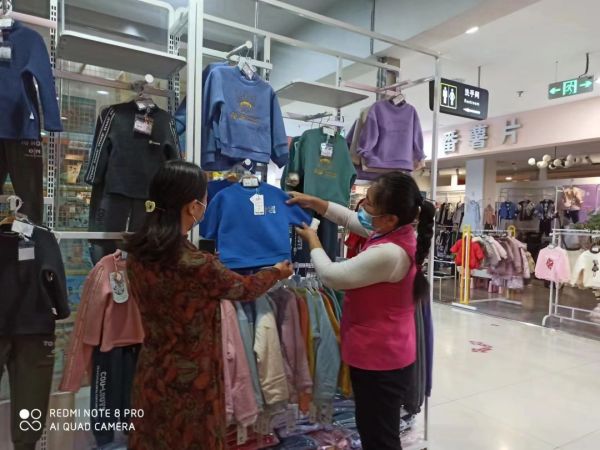 【新時(shí)代商廈寶龍店】企業(yè)文化踐行者（5）百問(wèn)不煩，百挑不厭