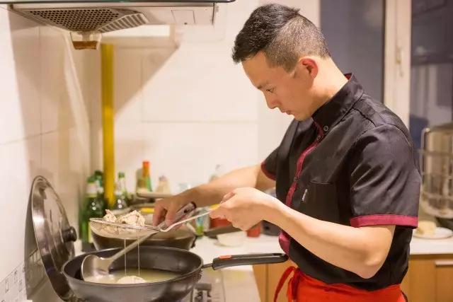 【時(shí)代儒商】膠東碼頭海鮮城淮揚(yáng)菜、魯菜、海鮮超多美味！滿足您的味蕾~~